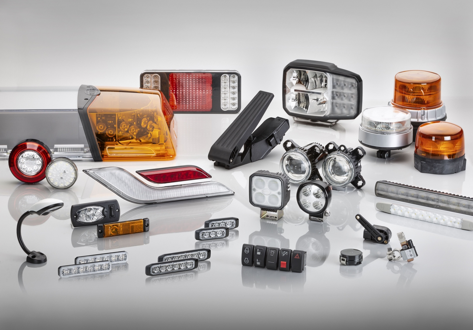 Hella spare parts Dubai, Hella auto parts supplier Dubai, genuine Hella parts Dubai, Hella lighting spare parts Dubai, Hella car parts dealer Dubai